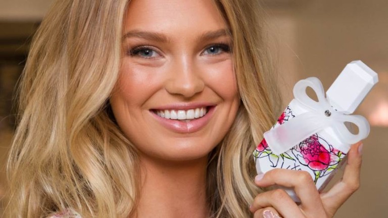 Victoria’s Secret Sends Love Letters with xo,Victoria