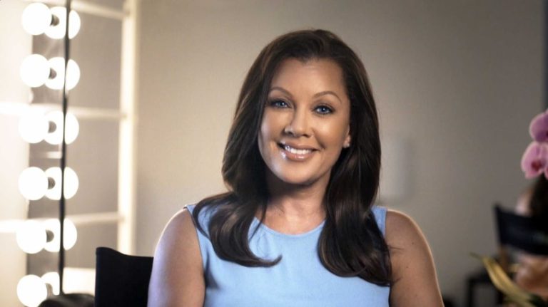 Clear Eyes Casts Vanessa Williams in Major Push