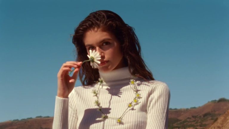 Kaia Gerber Stars in Daisy Love Marc Jacobs Advertisement