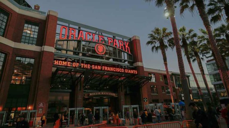 Oracle Gains Naming Rights to Giants Ballpark