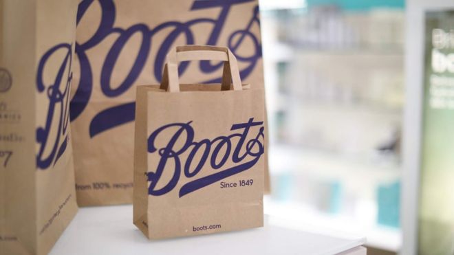 Boots to phase out plastic bags by 2020