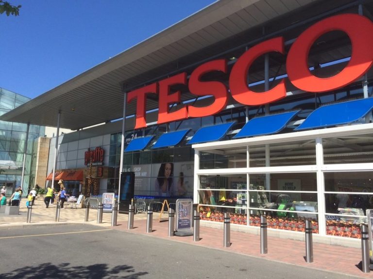 Tesco to launch cashier-less stores