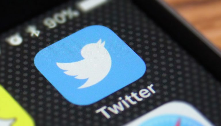 Twitter to halt account deletion