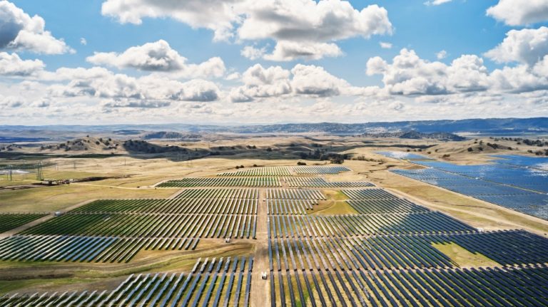 Apple powers ahead in new renewable energy solutions