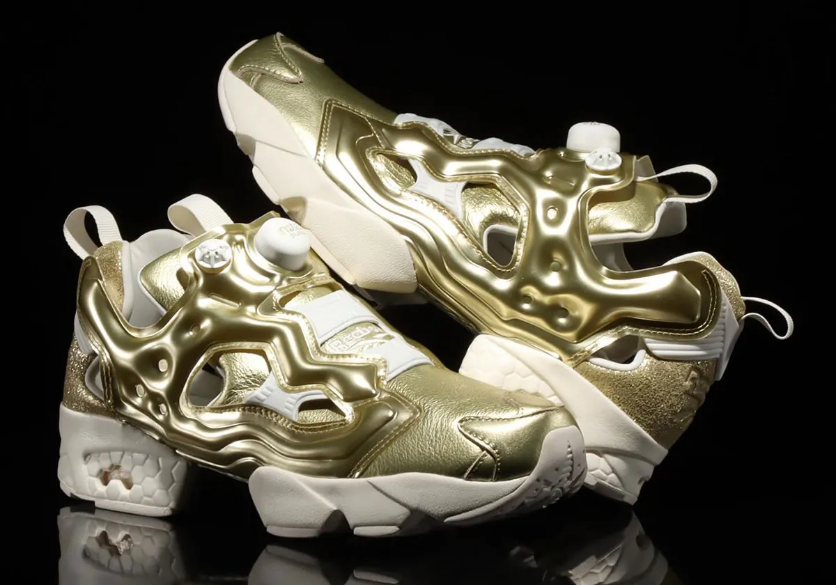 Reebok insta pump gold online