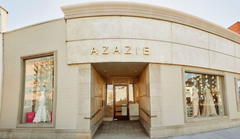 Azazie, the Leading DTC Bridal Brand, Debuts Exclusive Showroom