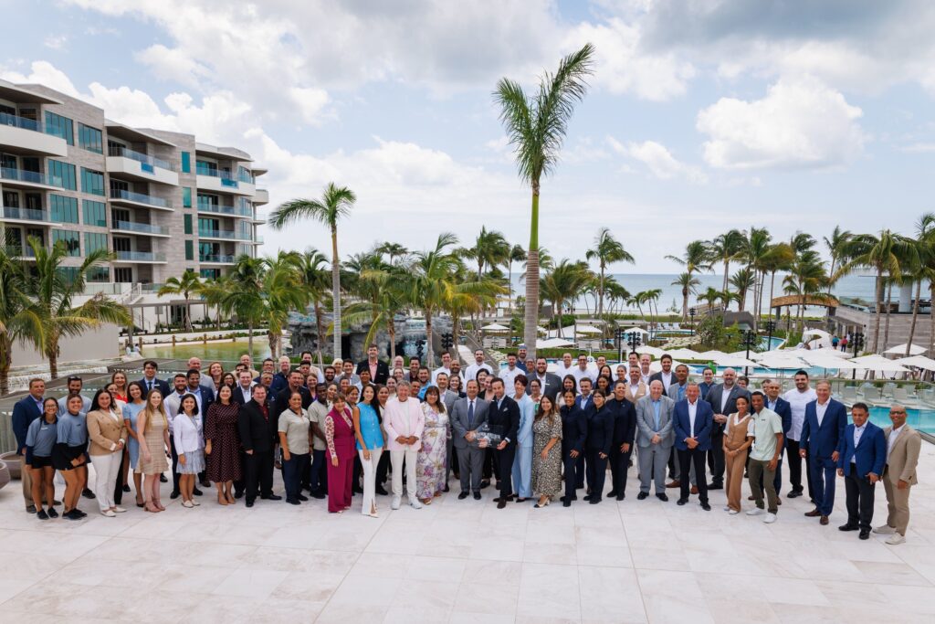 Marriott International Celebrates its 9000TH Property with the Opening of The St. Regis Longboat Key Resort in Florida. Image source: Marriot International